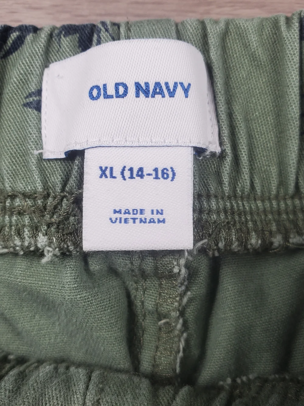 Old Navy Boys XL 14-16 Lobster Print Shorts